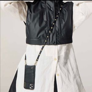 Bandolier iPhone 11 Pro Max crossbody